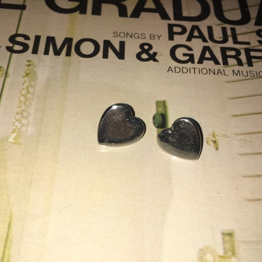 Forever 21 Silver Heart Earrings